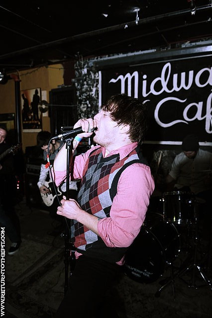 [adversaries on Feb 27, 2011 at Midway Cafe (Jamacia Plain, MA)]