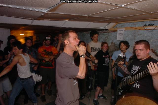 [aganihm on Aug 27, 2005 at the Library (Allston, Ma)]