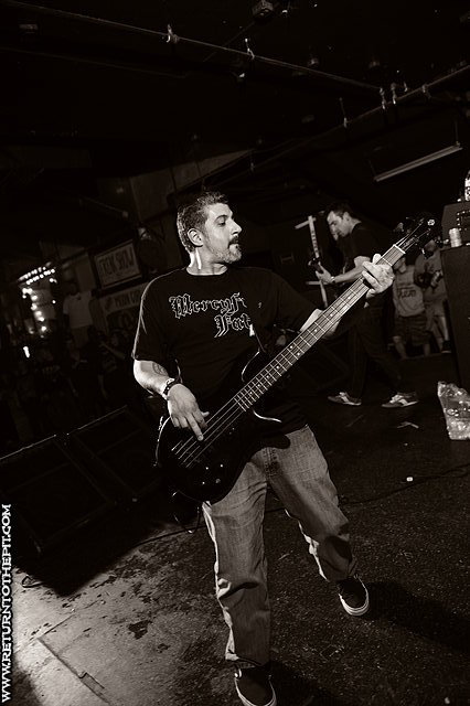 [all out war on Apr 19, 2014 at the Palladium - Secondstage (Worcester, MA)]