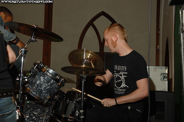[apiary on May 30, 2007 at QVCC (Worcester, Ma)]