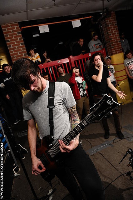 [armor for the broken on Oct 9, 2009 at Anchors Up (Haverhill, MA)]