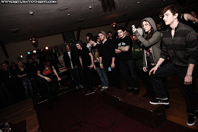 [armor for the broken on Jan 2, 2010 at Alpine Grove (Hollis, NH)]