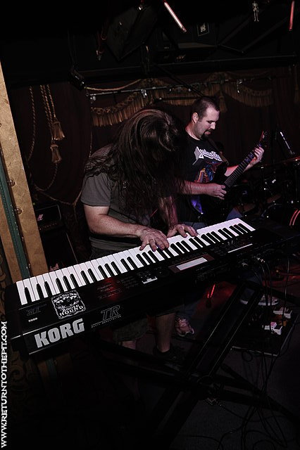 [armory on Jul 22, 2010 at Ralph's (Worcester, MA)]