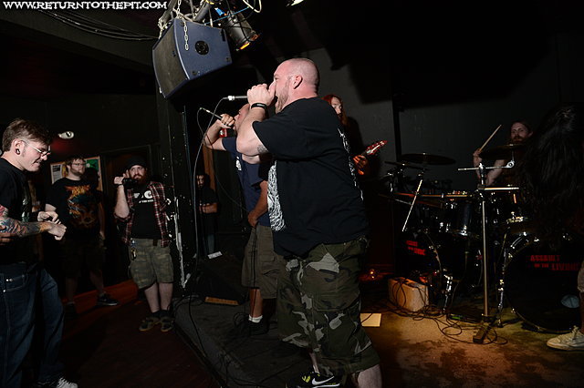 [assault on the living on Aug 4, 2012 at O'Briens Pub (Allston, MA)]