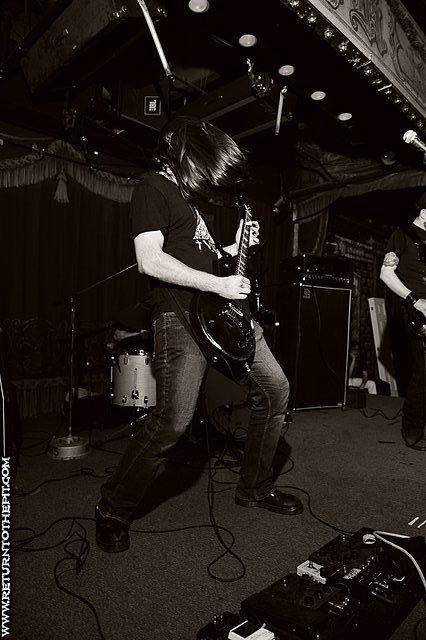 [black pyramid on Dec 3, 2009 at Ralph's (Worcester, MA)]