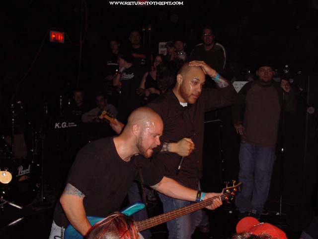[blood has been shed on Apr 6, 2002 at The Palladium (Worcester, MA)]