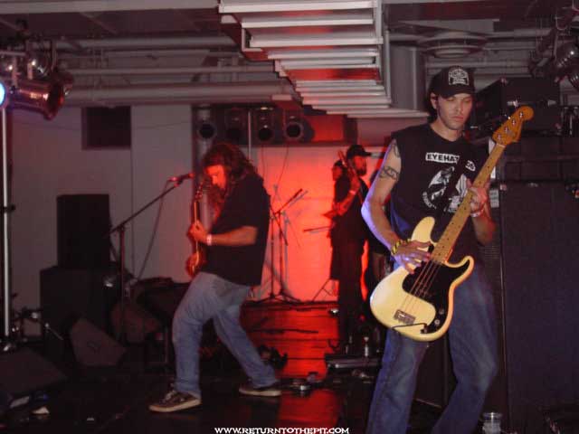 [bongzilla on Jul 27, 2002 at Milwaukee Metalfest Day 2 relapse (Milwaukee, WI)]