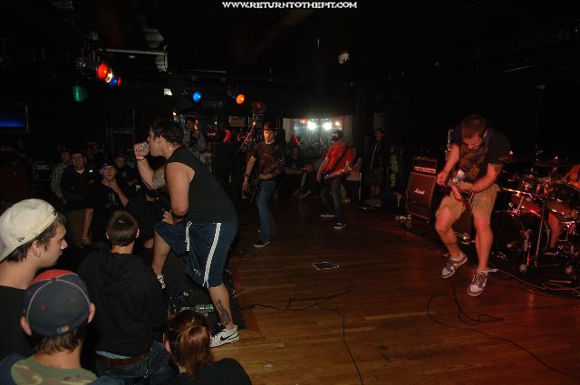 [cant stand losing on Sep 3, 2006 at Club Lido (Revere, Ma)]