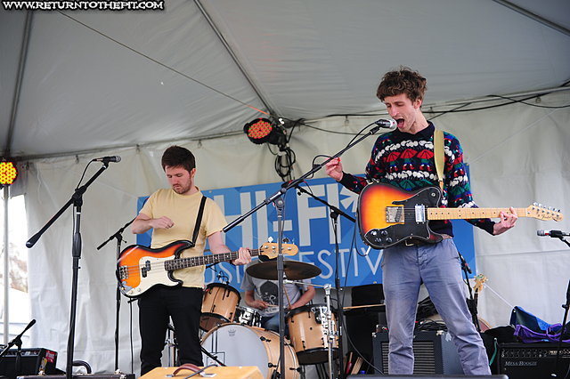 [catsandcatsandcats on May 7, 2011 at The Great Lawn (Durham, NH)]