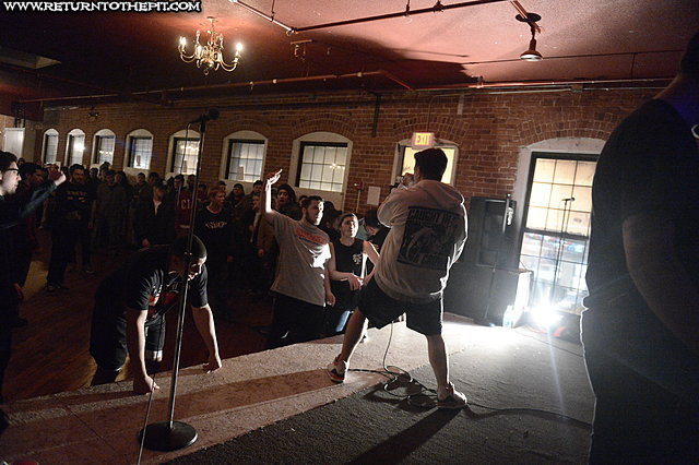 [caught in a crowd on Jan 16, 2014 at Waterfront Tavern (Holyoke, MA)]