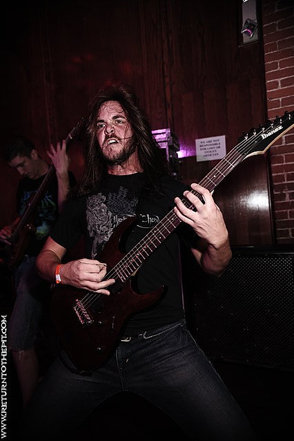 [conducting from the grave on Apr 18, 2009 at Chasers - Thirdstage (Worcester, MA)]