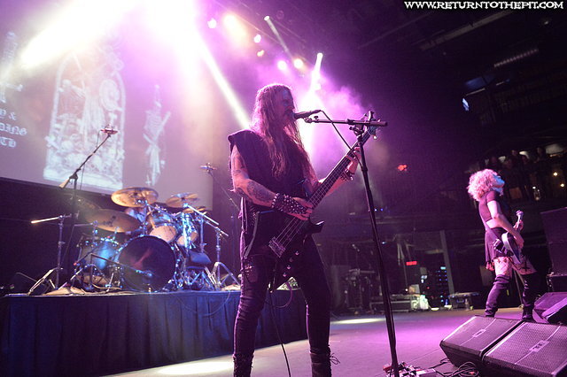 [crosspitter on May 28, 2022 at Rams Head Live (Baltimore, MD)]