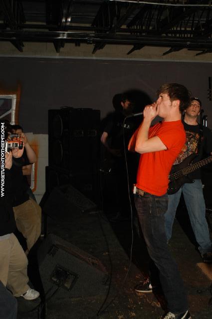 [darken the sky on Feb 4, 2004 at Club Drifter's (Nashua, NH)]
