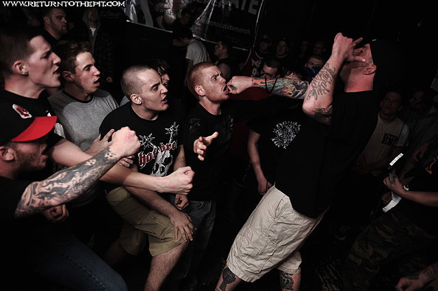 [death before dishonor on Mar 27, 2009 at Anchors Up (Haverhill, MA)]