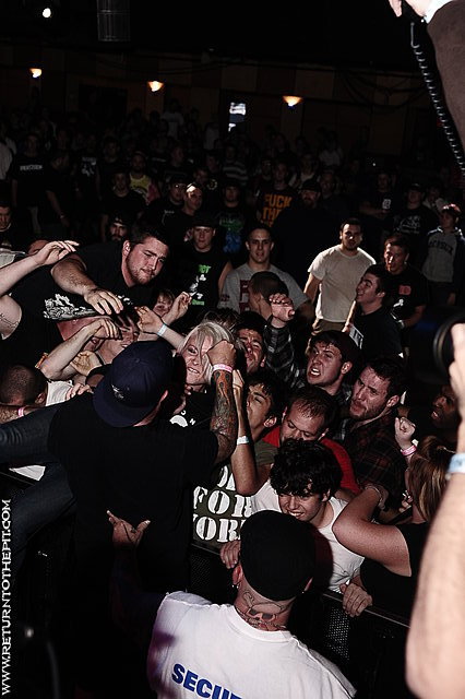 [death before dishonor on Sep 20, 2009 at Club Lido (Revere, MA)]