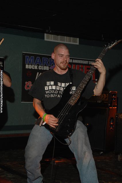 [deconformity on Oct 7, 2006 at Mark's Showplace (Bedford, NH)]