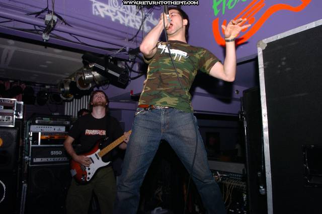 [despised icon on May 29, 2005 at the House of Rock (White Marsh, MD)]