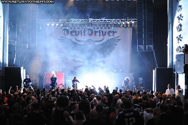 [devildriver on Aug 15, 2009 at the Palladium - Mainstage (Worcester, MA)]