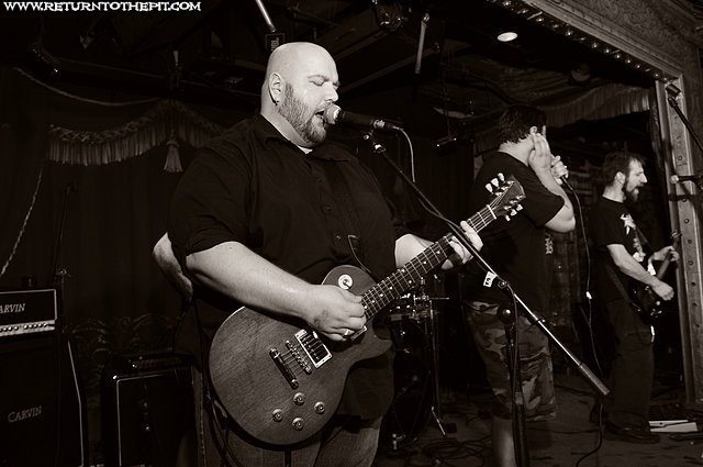 [dreaded silence on Jun 28, 2012 at Ralph's (Worcester, MA)]