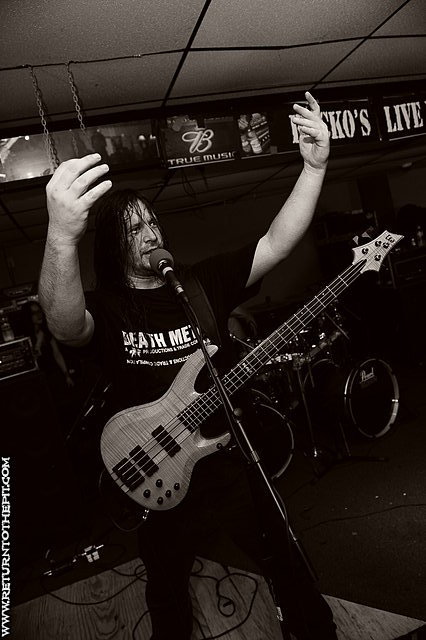 [dying fetus on Nov 27, 2009 at Rocko's (Manchester, NH)]