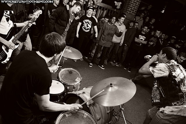 [east beast on Jan 27, 2012 at Anchors Up (Haverhill, MA)]