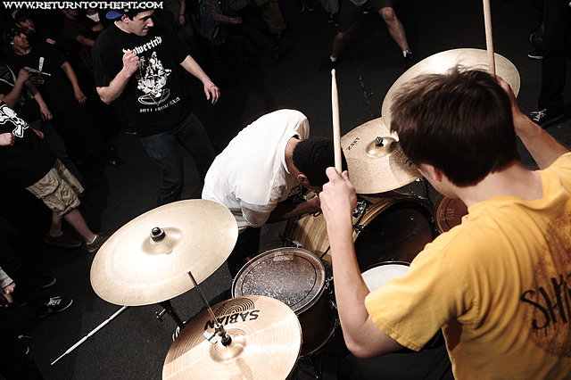 [east beast on Apr 7, 2012 at Anchors Up (Haverhill, MA)]