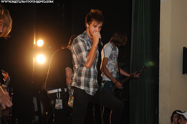 [every avenue on Jul 22, 2008 at Opera House (Derry, NH)]