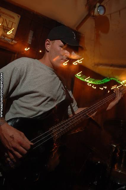 [everything to fear on Jun 30, 2006 at O'Briens Pub (Allston, Ma)]