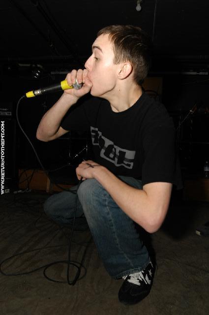 [fall of decrepitude on Jan 25, 2004 at the Bombshelter (Manchester, NH)]