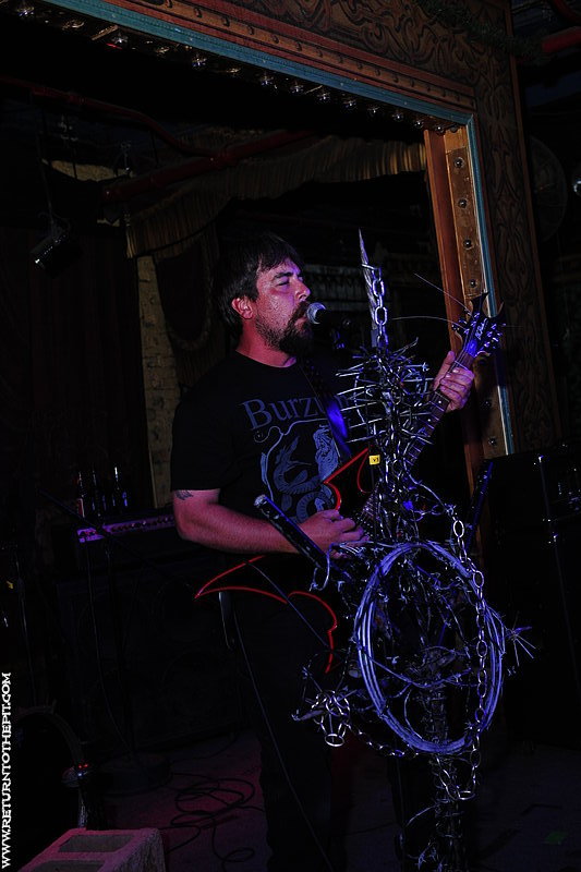 [fires of old on May 19, 2011 at Ralph's (Worcester, MA)]