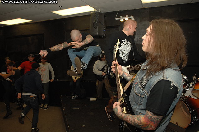 [for the worse on Nov 27, 2007 at Welfare Records (Haverhill, MA)]
