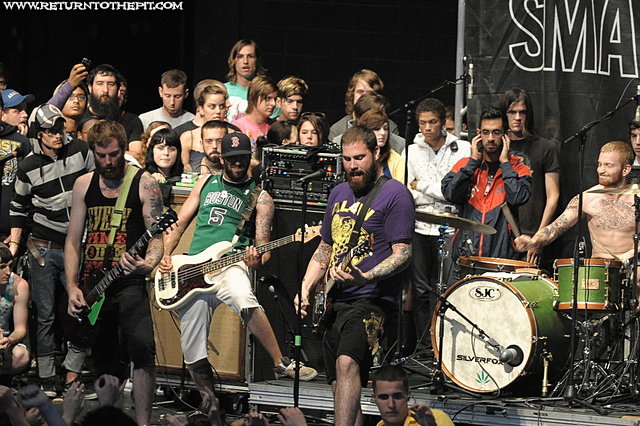 [four year strong on Jul 23, 2008 at Comcast Center - Smartpunk Stage (Mansfield, MA)]