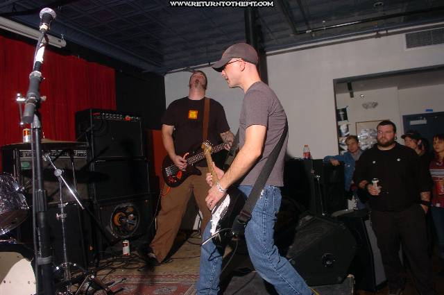 [fourhorse on Oct 20, 2005 at AS220 (Providence, RI)]