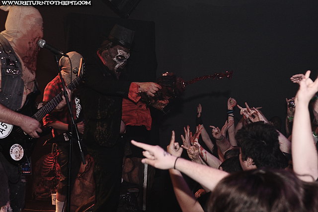 [ghoul on Apr 27, 2012 at Wally's Pub (Hampton, NH)]