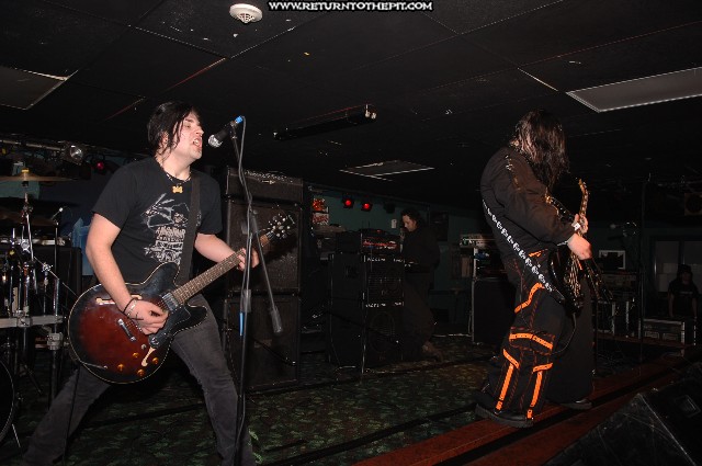 [halo of thorns on Feb 23, 2006 at Mark's Showplace (Bedford, NH)]