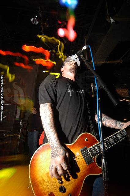[hatebreed on Nov 25, 2005 at Toad's Place (New Haven, CT)]