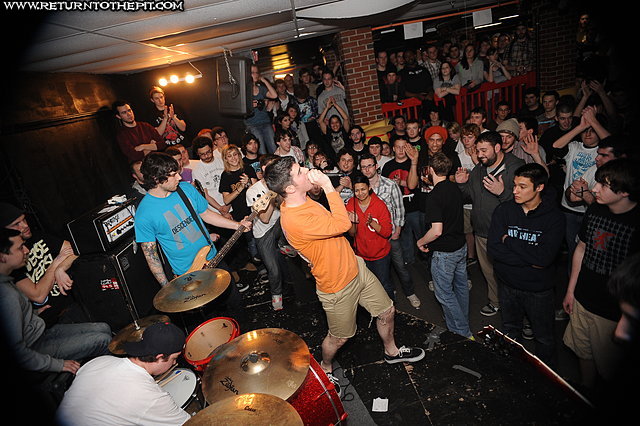 [have heart on Mar 20, 2009 at Anchors Up (Haverhill, MA)]