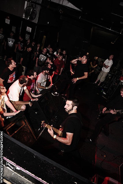 [i declare war on Aug 7, 2010 at the Palladium - Secondstage (Worcester, MA)]