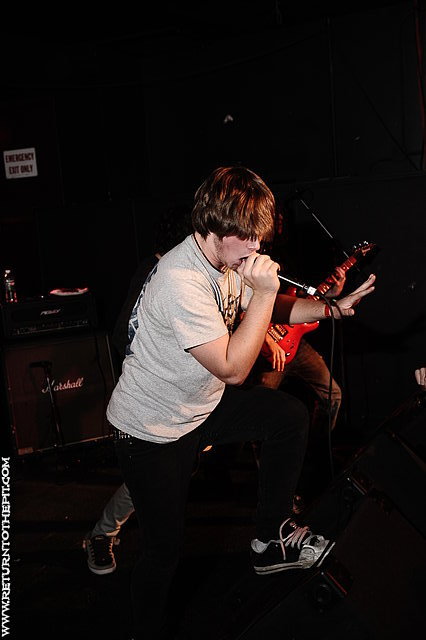 [in armistice on Oct 9, 2010 at the Palladium (Worcester, MA)]