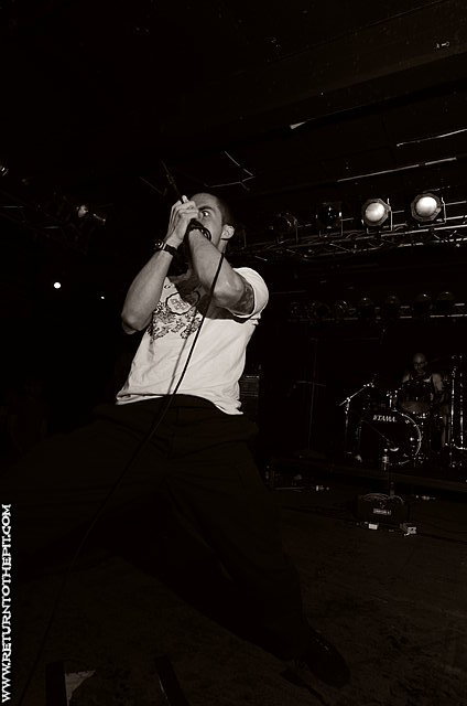 [innumerable forms on May 28, 2011 at Sonar (Baltimore, MD)]