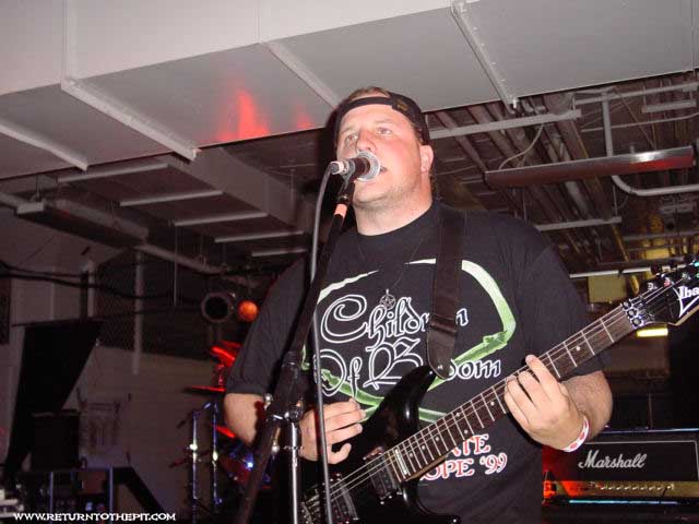 [into eternity on Jul 27, 2002 at Milwaukee Metalfest Day 2 relapse (Milwaukee, WI)]