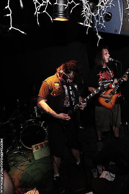 [led to the grave on Sep 10, 2011 at O'Briens Pub (Allston, MA)]