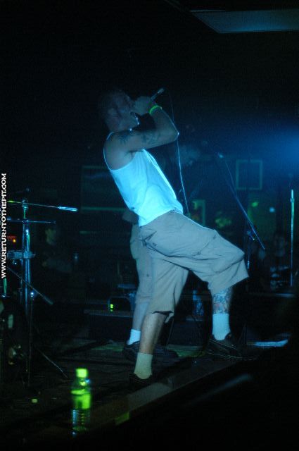 [life at zero on Jul 28, 2006 at Mark's Showplace (Bedford, NH)]