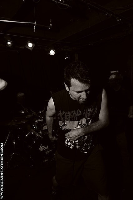 [livver on Sep 29, 2010 at Great Scott's (Allston, MA)]