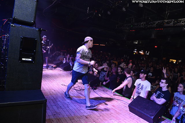 [magrudergrind on May 27, 2016 at Baltimore Sound Stage (Baltimore, MD)]