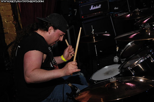 [mongrel on May 8, 2009 at Club Hell (Providence, RI)]