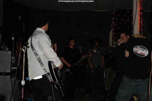 [of empty words on Jan 16, 2004 at The Underground (Dover, NH)]