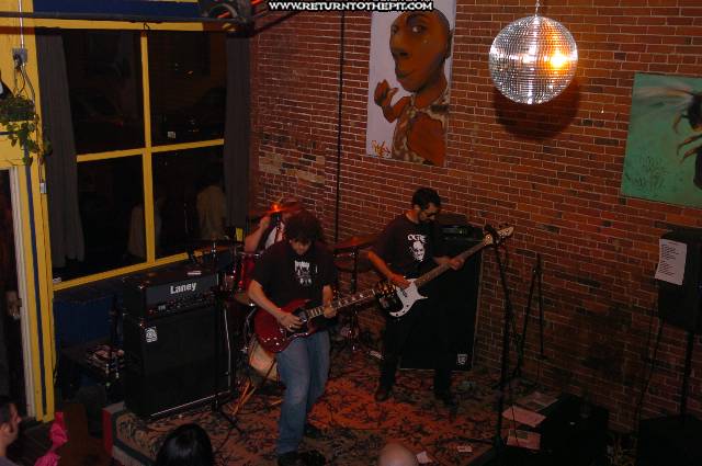 [ogre on May 14, 2005 at Evo's Art Space - downstairs (Lowell, Ma)]