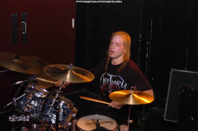 [perpetual winter on Jul 30, 2005 at the Palladium (Worcester, Ma)]