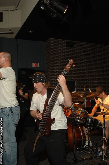 [porphyria on May 3, 2007 at Fox Hall (Lowell, Ma)]